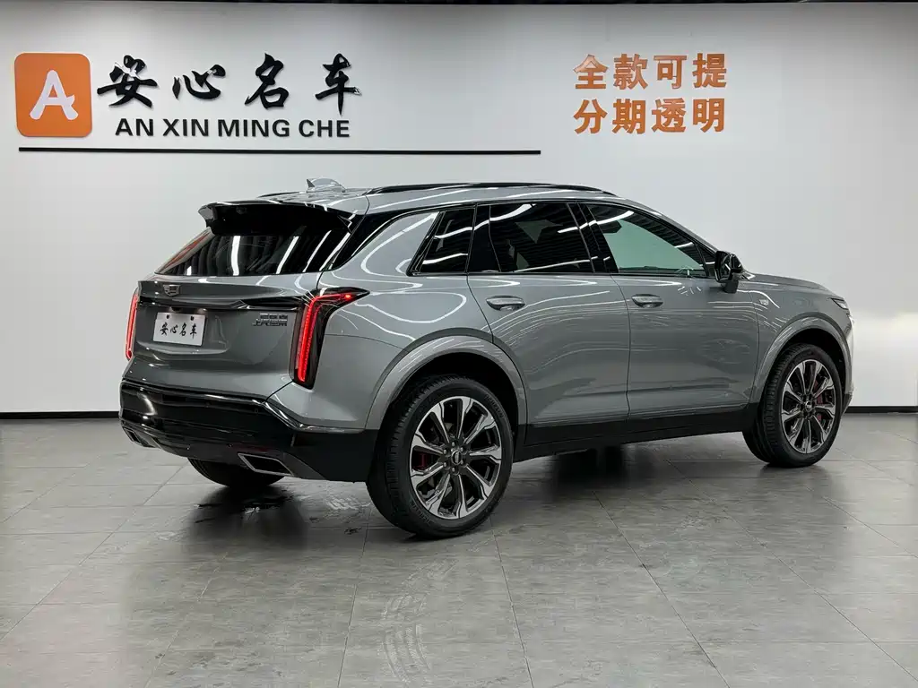 CADILLAC XT5