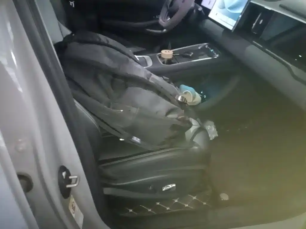 BYD Sealion 05 EV — миниатюра 25