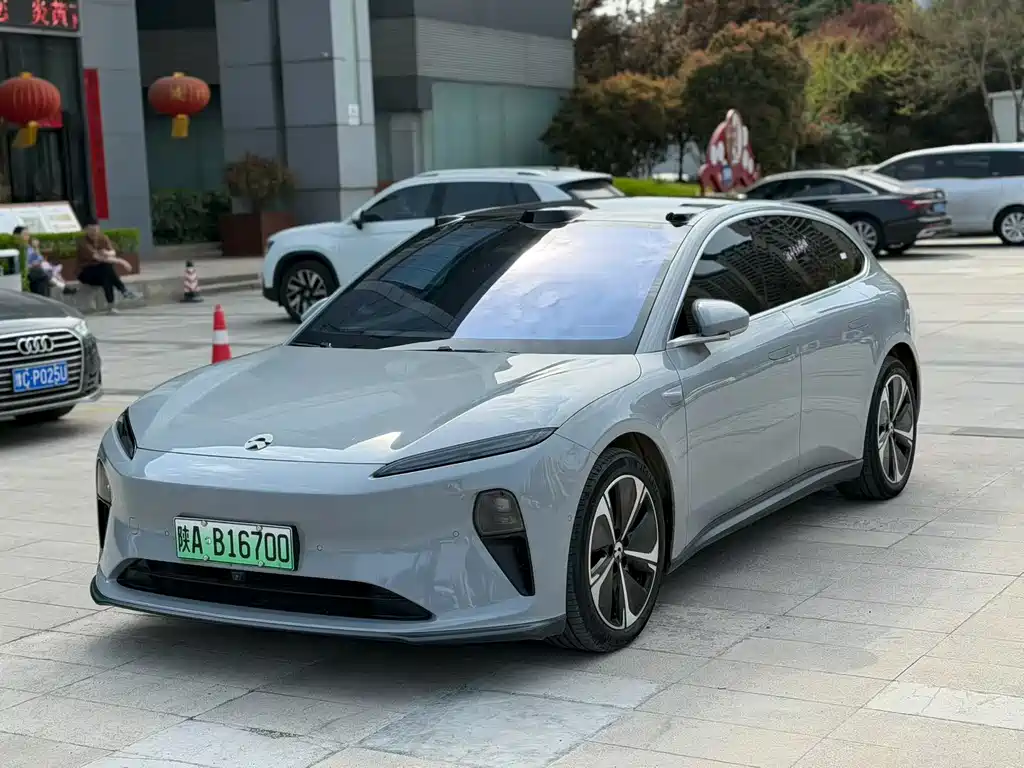 Nio ET5T 2025