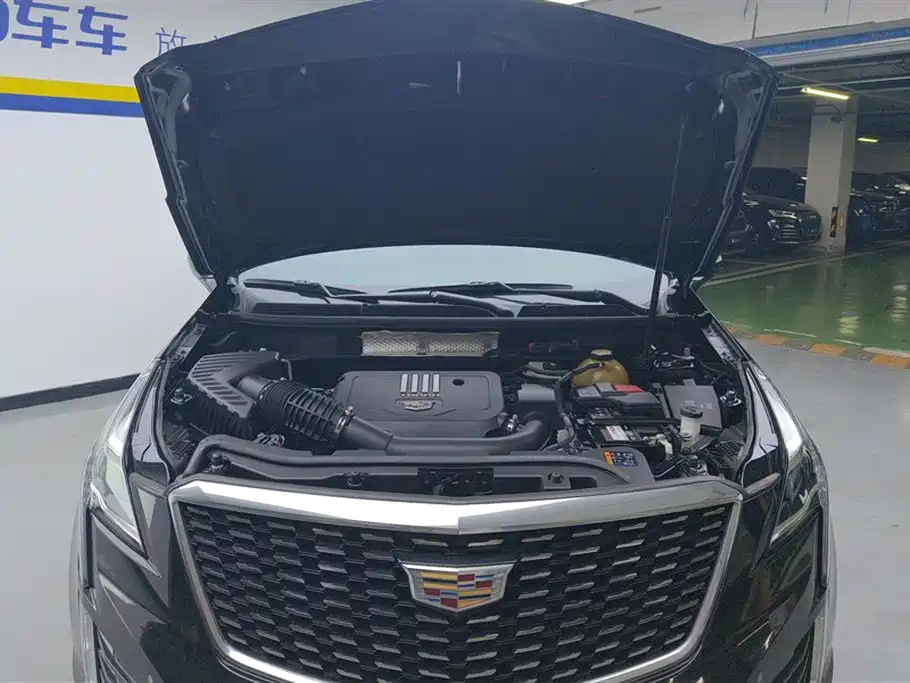 Cadillac XT5 2022 2.0T Luxury