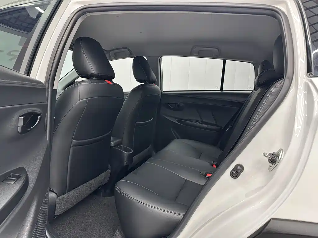 TOYOTA YARIS L ZHIXUAN