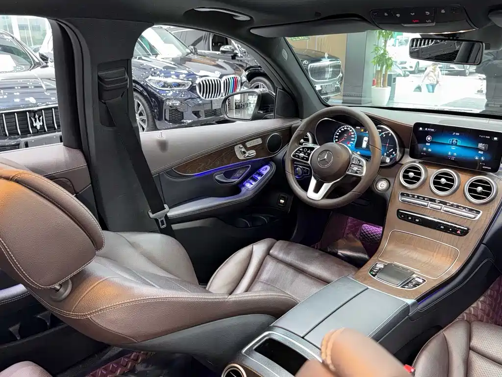 Mercedes-Benz GLC 2020 GLC 260 L 4MATIC Luxury