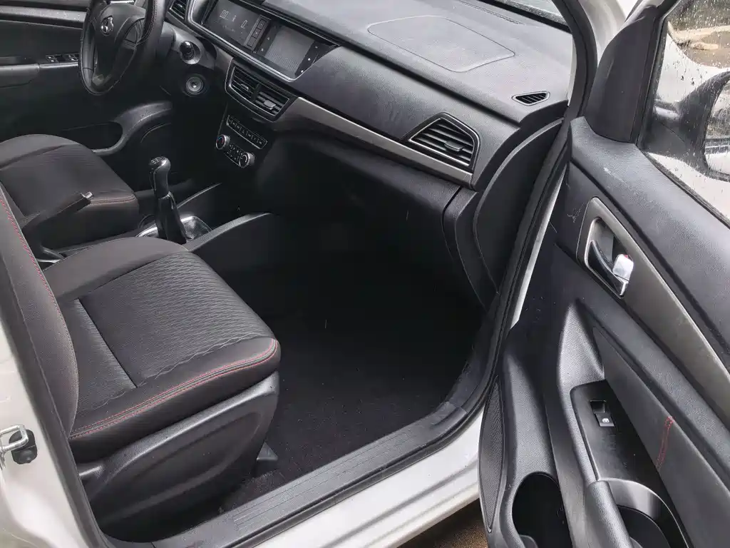 Changan Kaicene A600 1.5L Manual Elite Type, фото 8