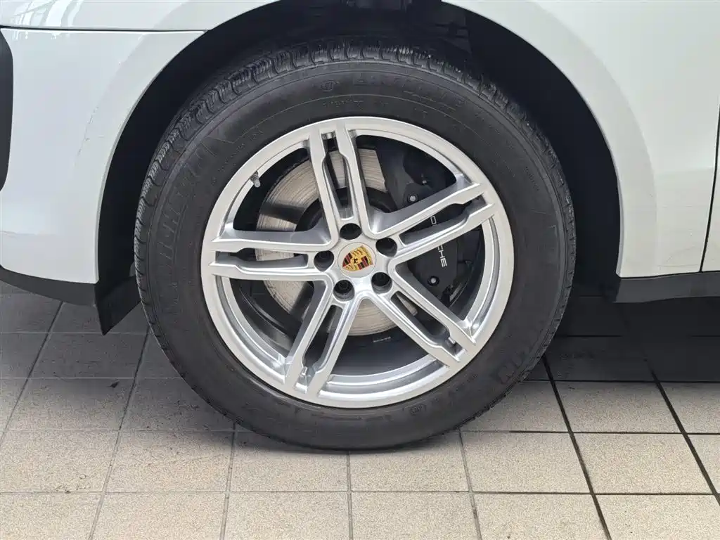 Porsche Macan 2024 Macan 2.0T