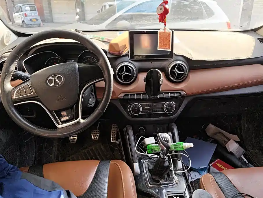 BAIC Senova X35 — миниатюра 12