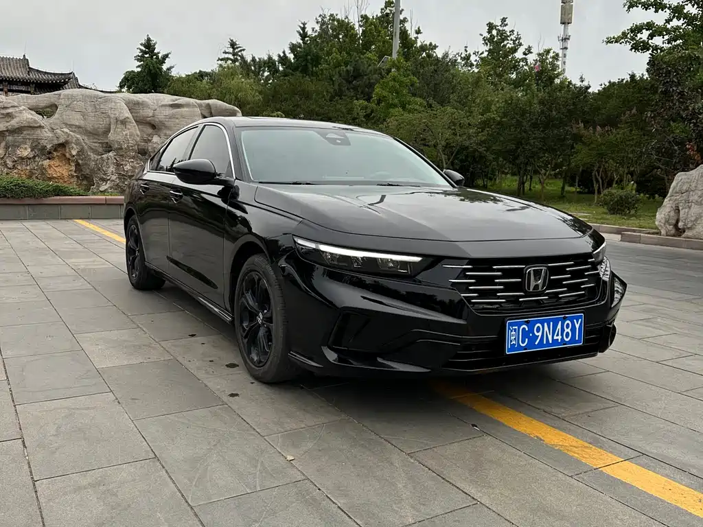 Honda Accord 2025 Sport 260TURBO Luxury