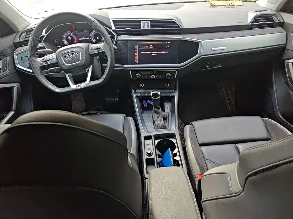 Audi Q3 Sportback — миниатюра 13