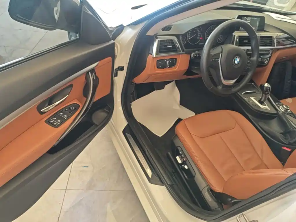 BMW 3 Series GT — миниатюра 16