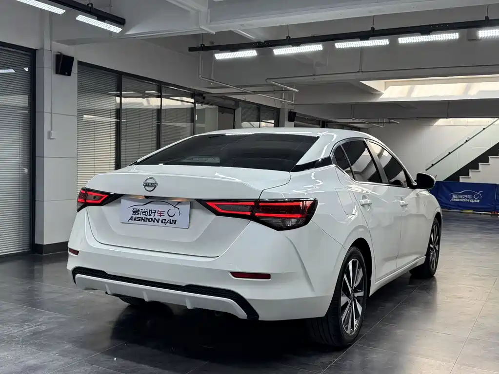 Nissan Sylphy — миниатюра 7