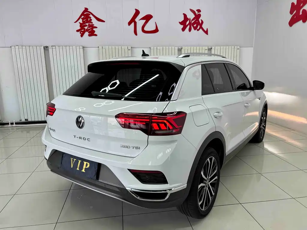 Volkswagen T-Roc — миниатюра 4