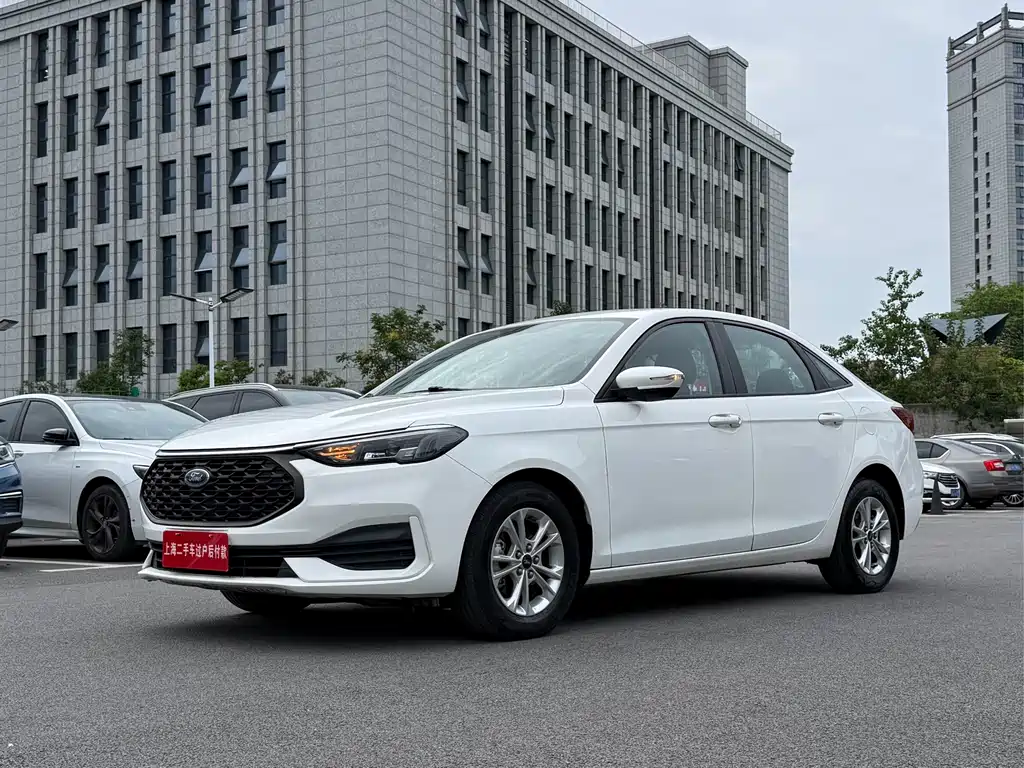 Ford Escort — миниатюра 2
