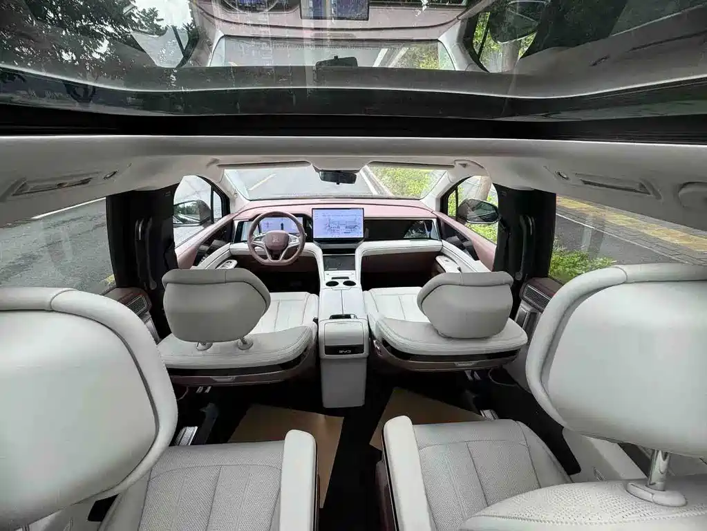 BYD Xia — миниатюра 5
