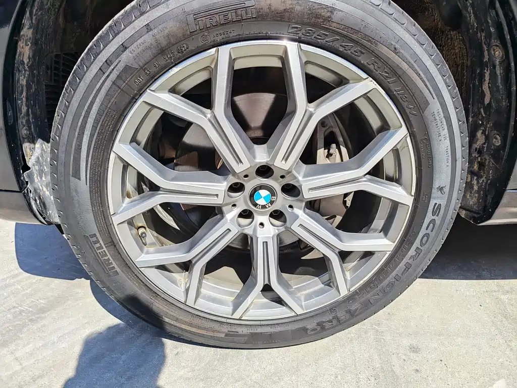 BMW X7 — миниатюра 15