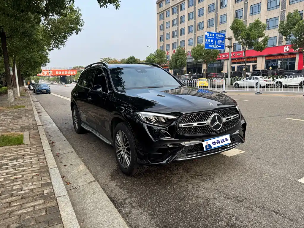 Mercedes-Benz GLC — миниатюра 3