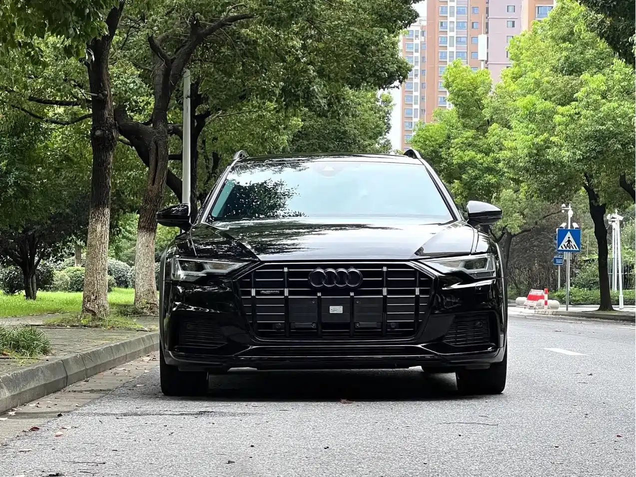奥迪A6进口 2024款 allroad quattro 55 TFSI 尊享越野型 2024