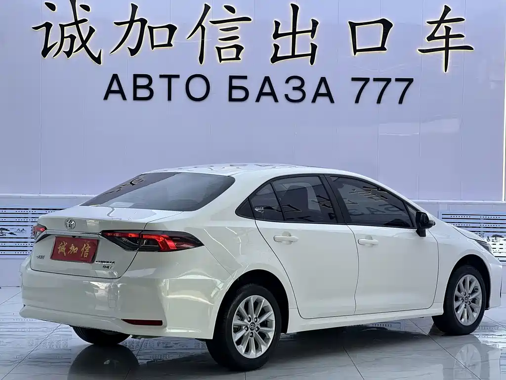 Toyota Corolla — миниатюра 4