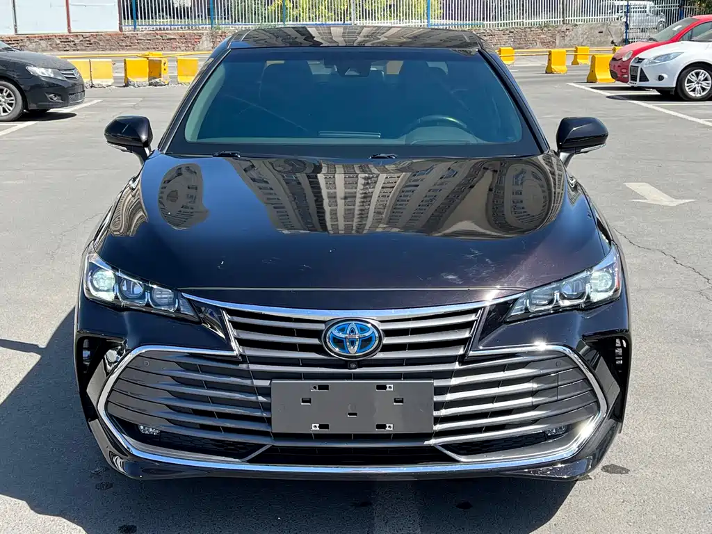 Toyota Avalon 2019 2.5L XLE Luxury VI