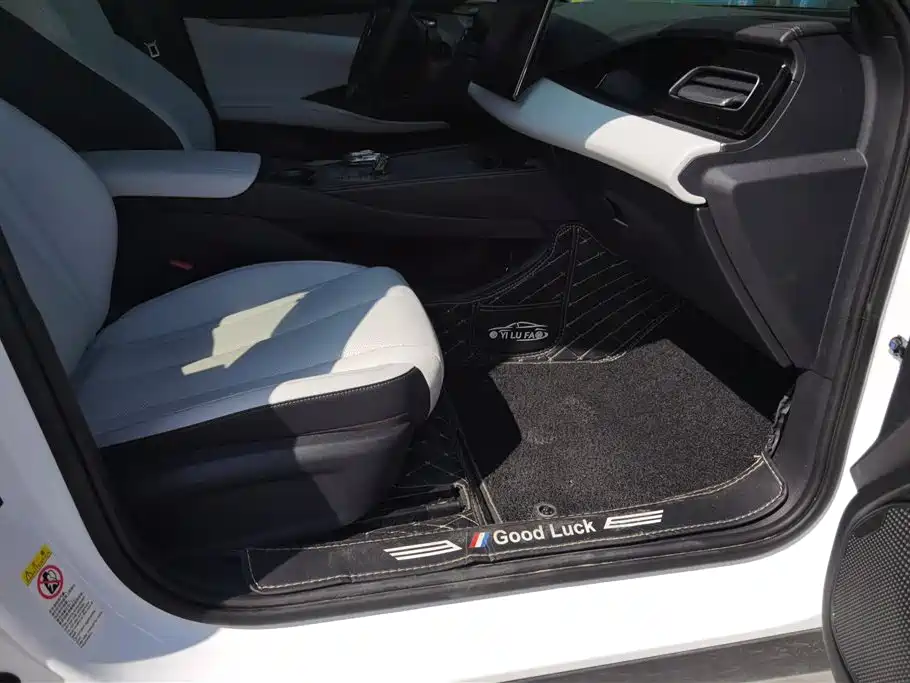 BYD SEAL 06 NEW ENERGY