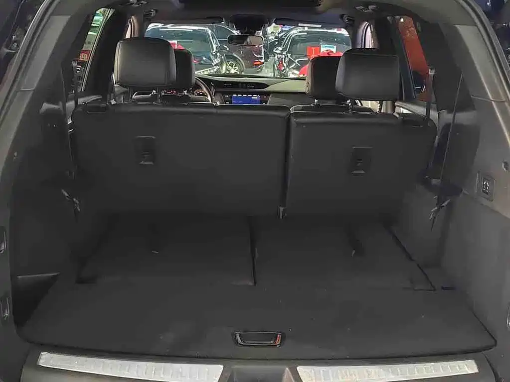 Cadillac XT6 — миниатюра 18