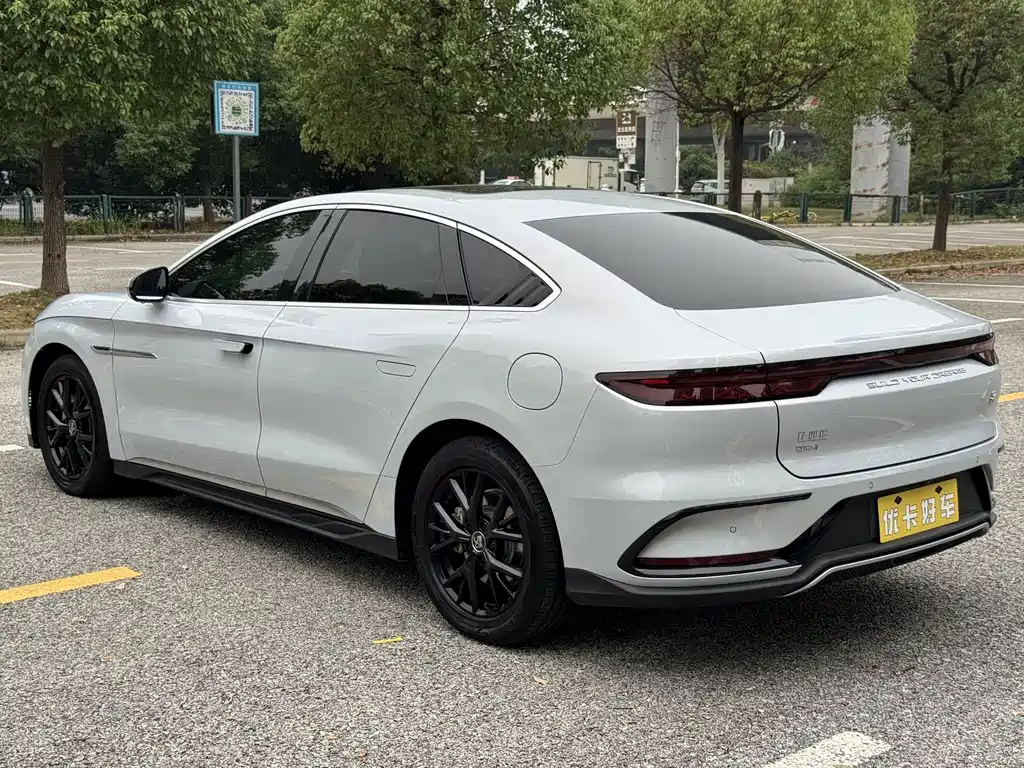 BYD Han — миниатюра 5