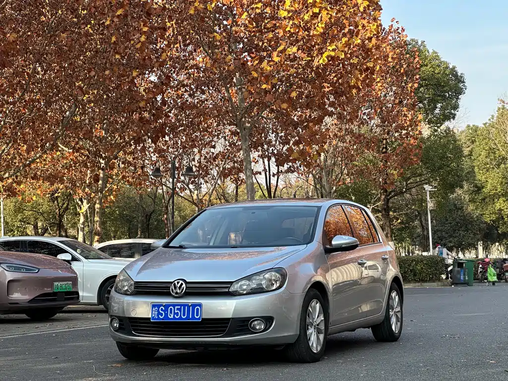 Volkswagen Golf 2014