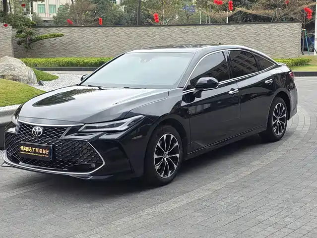 TOYOTA ASIAN DRAGON