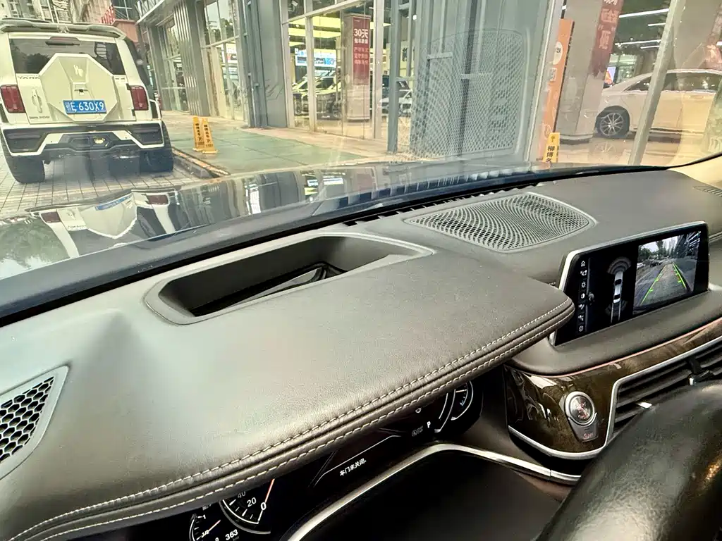 BMW 7 Series 7 2016 740Li Lead