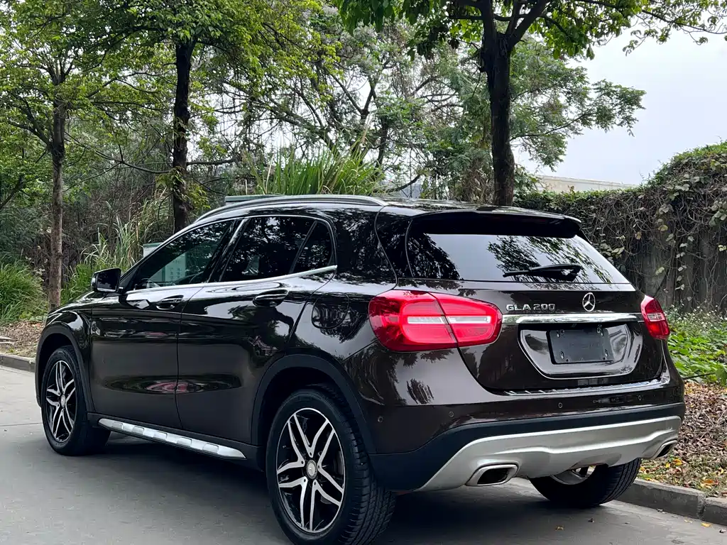 Mercedes-Benz GLA 2016 GLA 200 Fashion