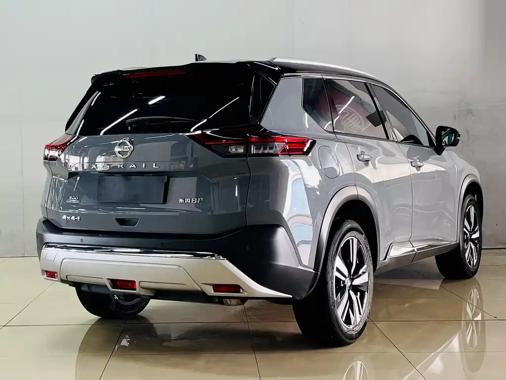 Nissan X-Trail — миниатюра 6