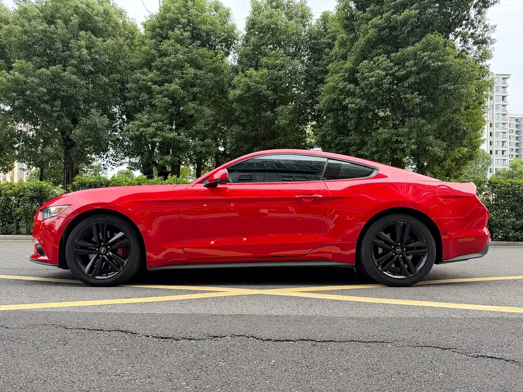 Ford Mustang 2015 2.3T