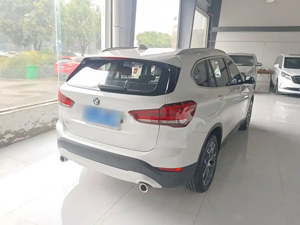 BMW X1 — миниатюра 7