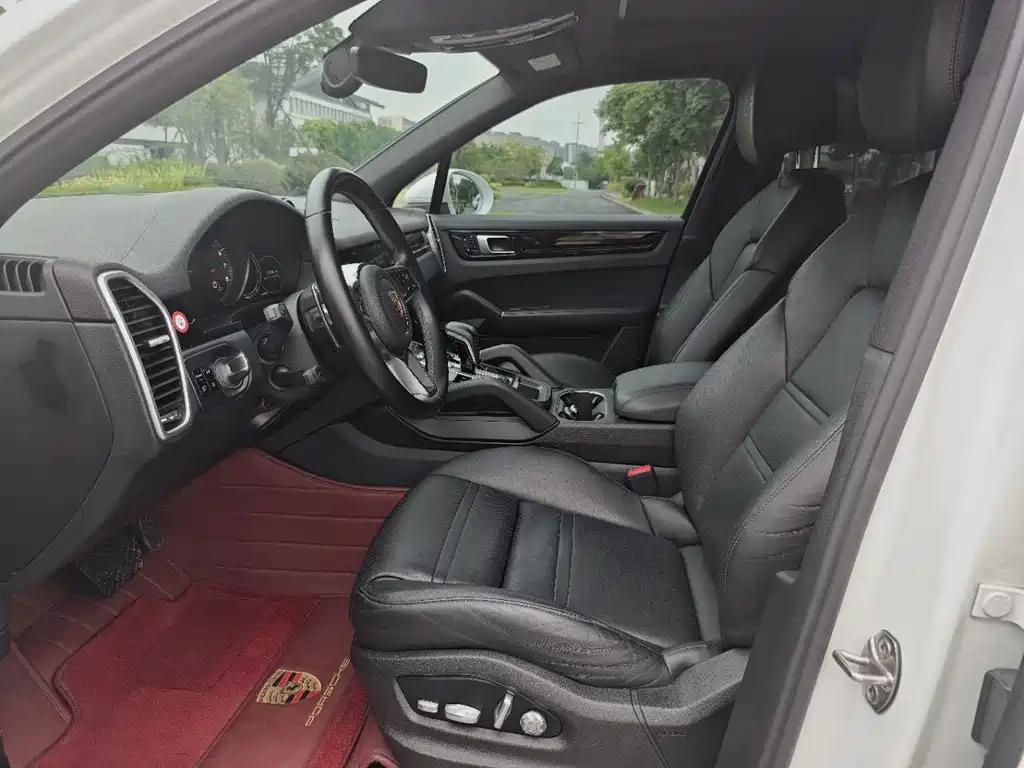 Porsche Cayenne 2019 Cayenne 3.0T