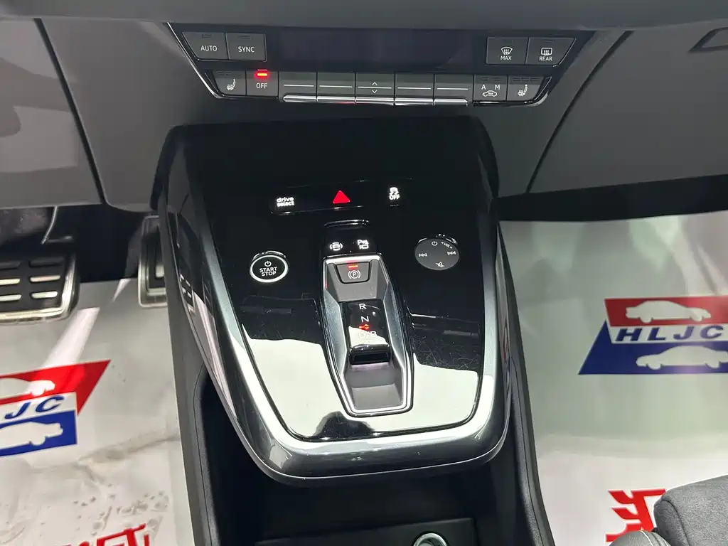 Audi Q5 e-tron — миниатюра 14