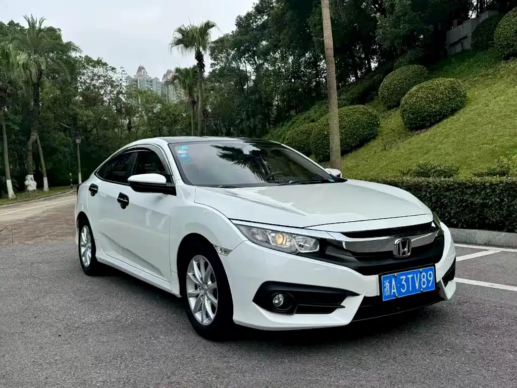 Honda Civic — миниатюра 3