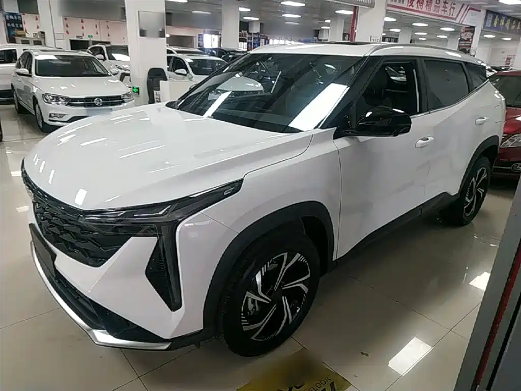 Geely Boyue 2024