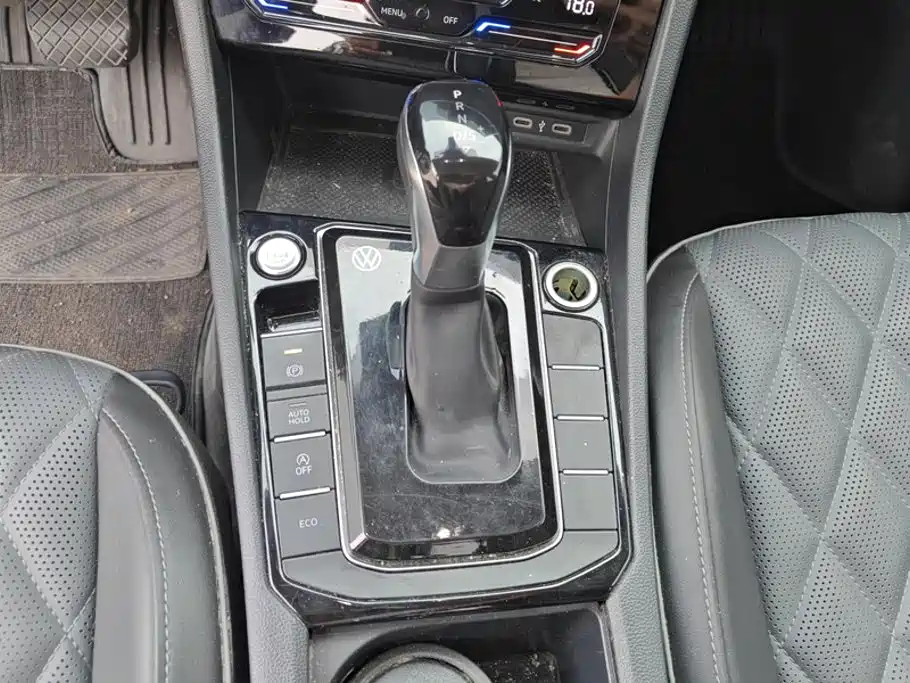 Volkswagen Sagitar — миниатюра 16
