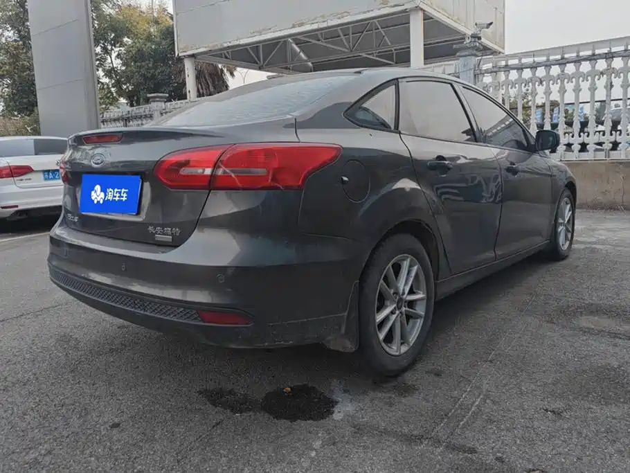 Ford Focus — миниатюра 3