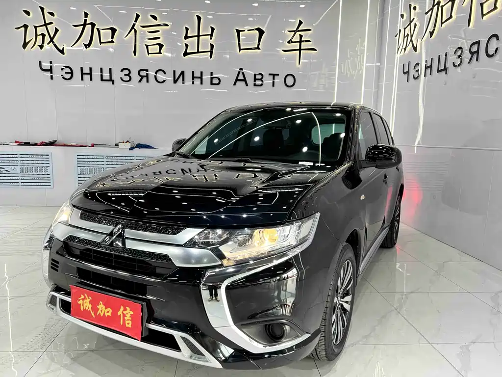 MITSUBISHI OUTLANDER