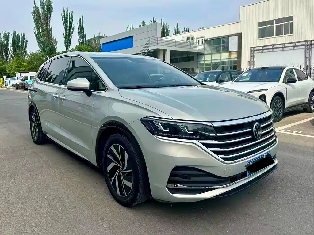 Volkswagen Viloran 2020 330TSI Luxury