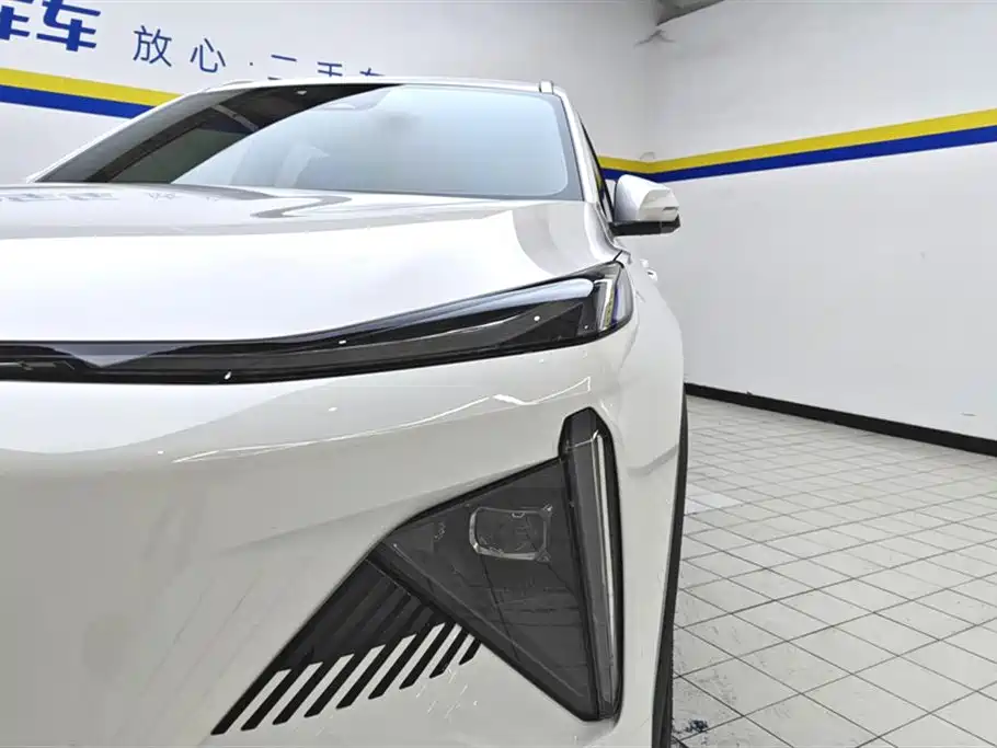 GEELY GALAXY GALAXY L7