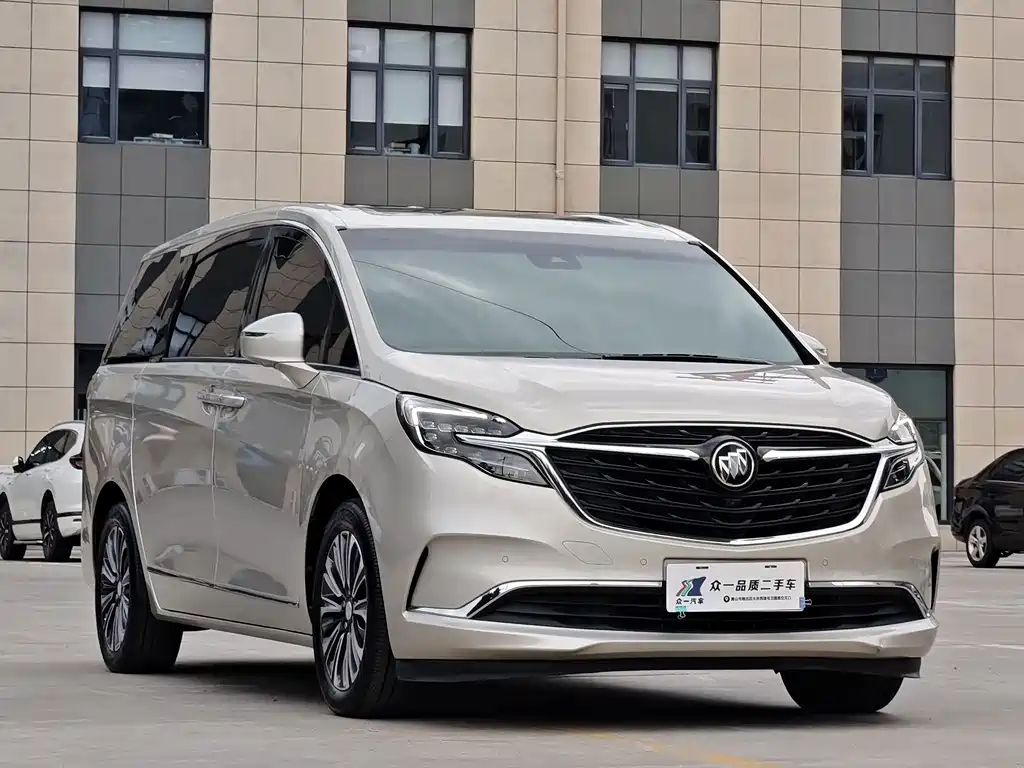 Buick GL8 — миниатюра 3