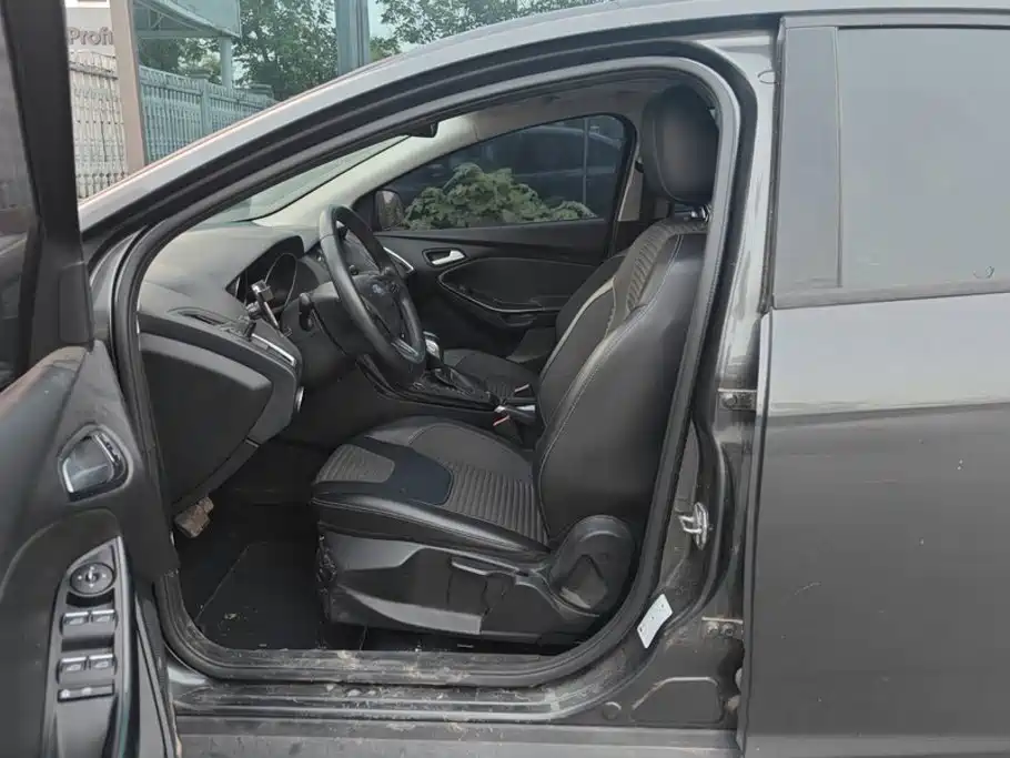 Ford Focus — миниатюра 9