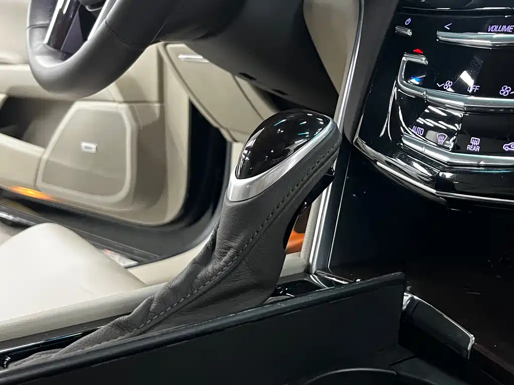 Cadillac XTS — миниатюра 15