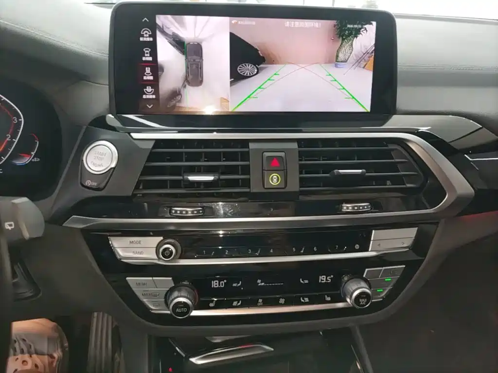 BMW X3 — миниатюра 13
