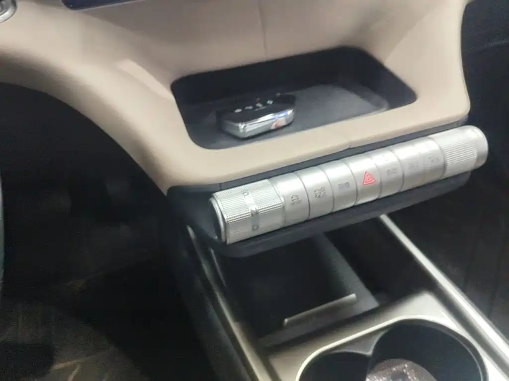 BYD Dolphin — миниатюра 14