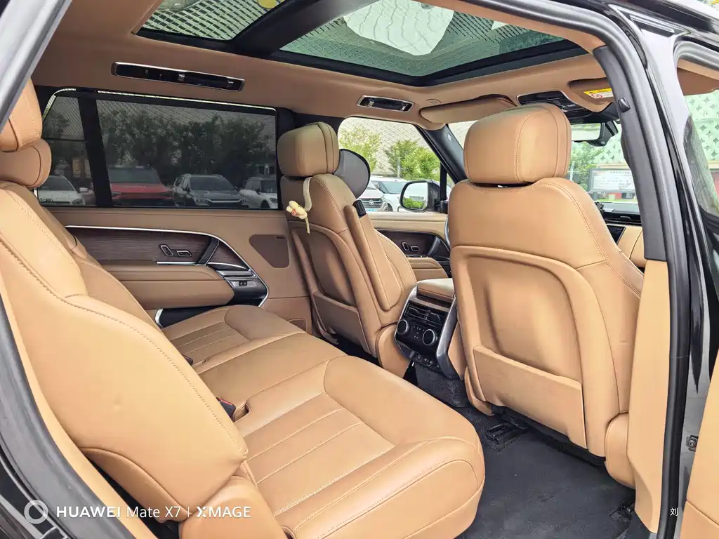 Land Rover Range Rover — миниатюра 13