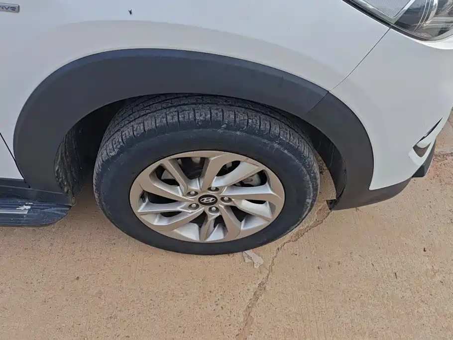 Hyundai Tucson — миниатюра 6