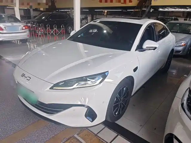 2025 BYD Seal