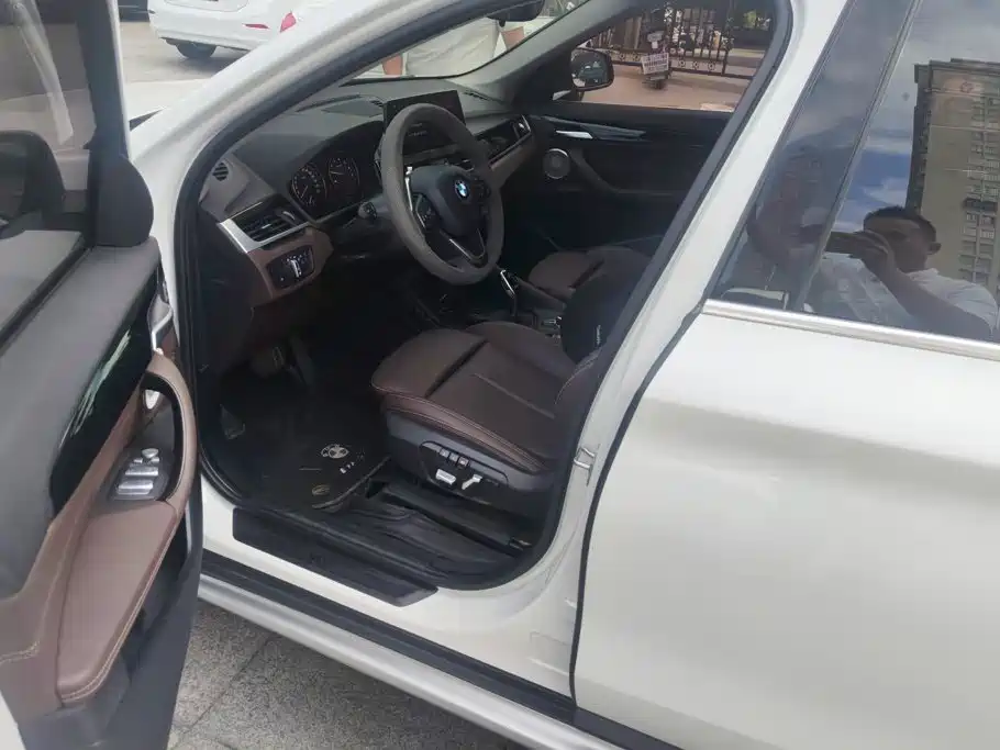 BMW X1 — миниатюра 9