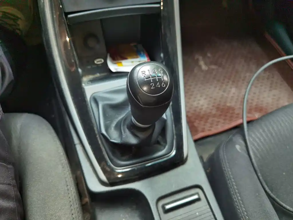 Hyundai Elantra Langdong — миниатюра 15